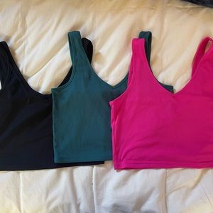 Pack of 3 Ribbed Crop Tanks